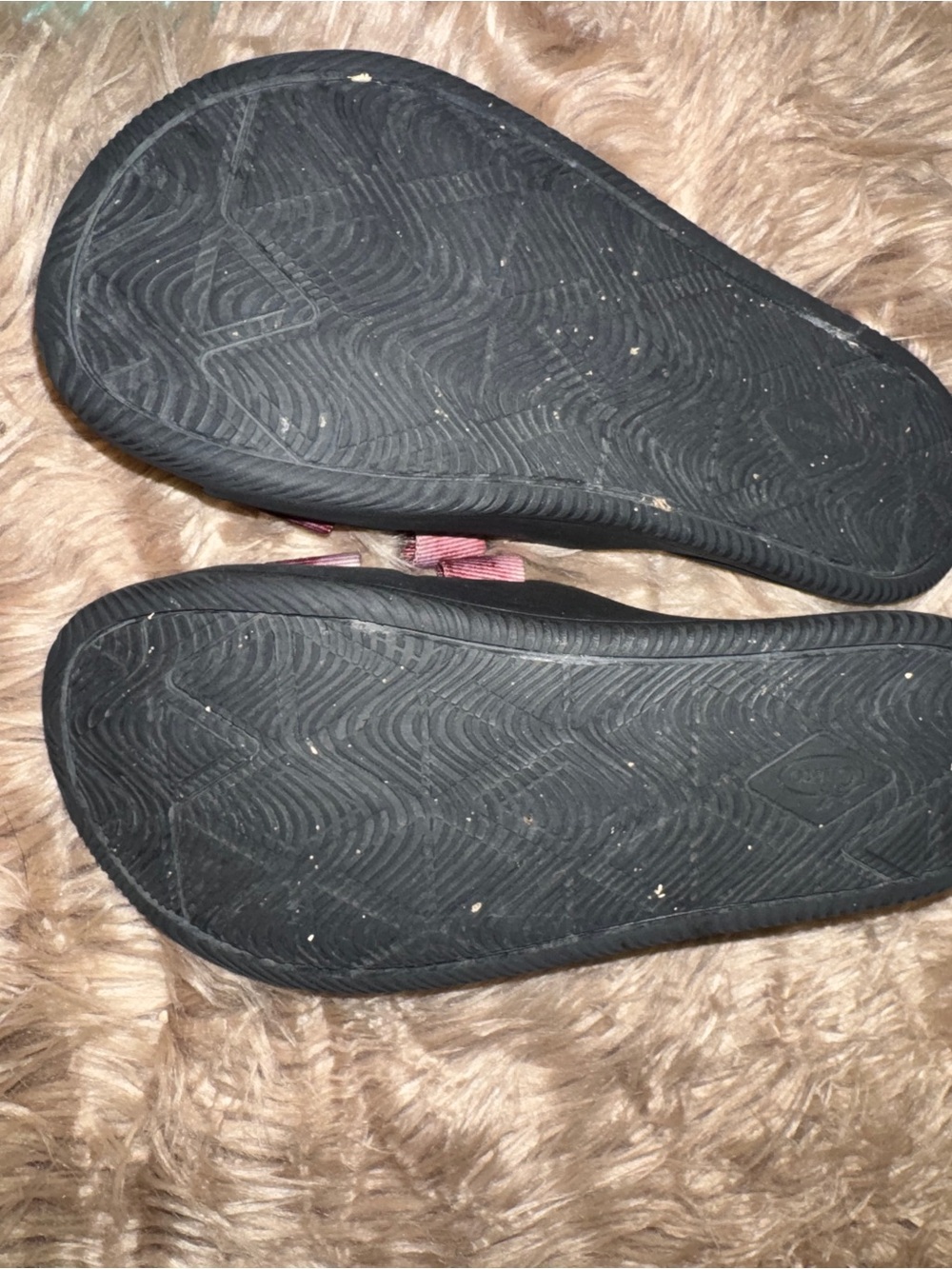 Chaco Alpine Women's Black Sandals with Pink/ Burgundy Gradient Straps, Sz 7 - Picture 7 of 7
